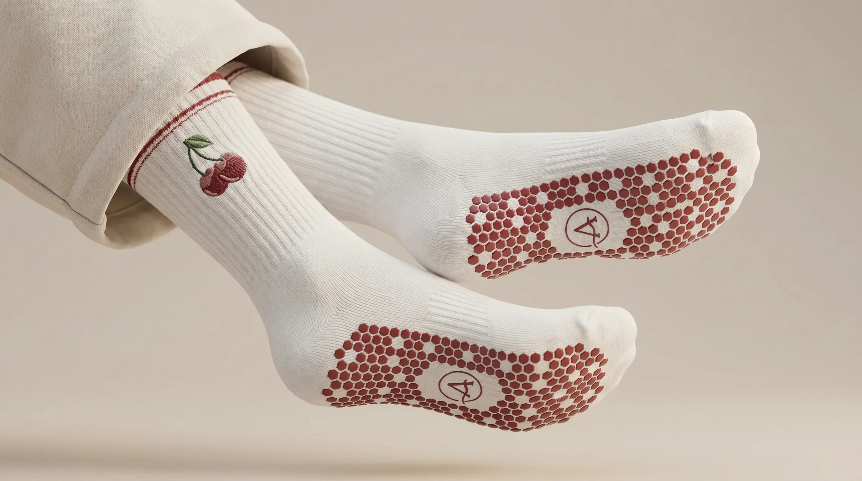 Aramé ribbed Pilates grip socks with anti-slip sole grips
